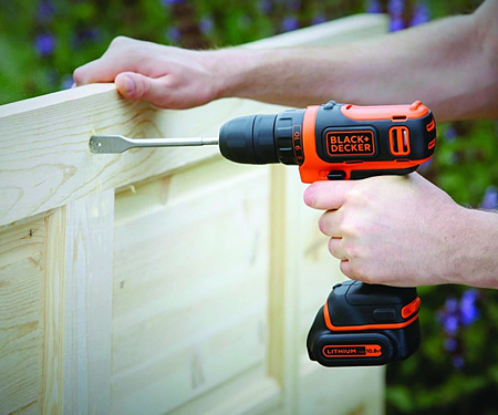 Акумуляторний дриль-шурупокрут BLACK&DECKER BDCDD12B