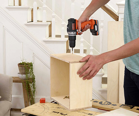 Аккумуляторная ударная дрель-шуруповерт BLACK&DECKER BDCHD12S1