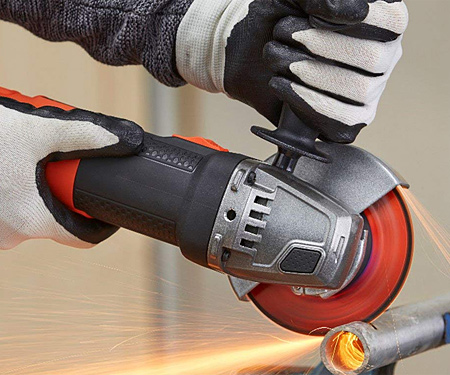 Болгарка BLACK&DECKER BEG220