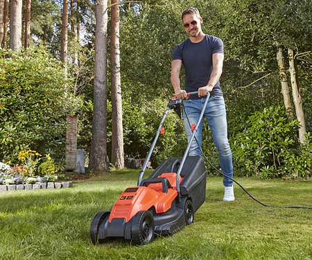 Газонокосарка BLACK&DECKER BEMW451