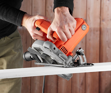 Дискова пила BLACK&DECKER CS1250L