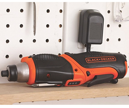 Аккумуляторная отвертка BLACK&DECKER CS3653LC