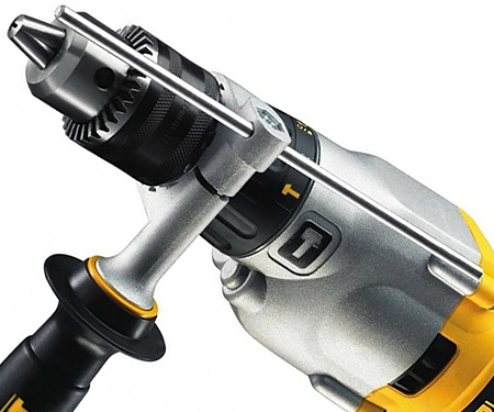 Дриль DeWALT D21570K