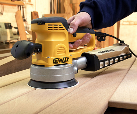 Эксцентриковая шлифмашина DeWALT D26410