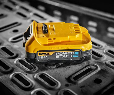 Акумулятор DeWALT DCBP034