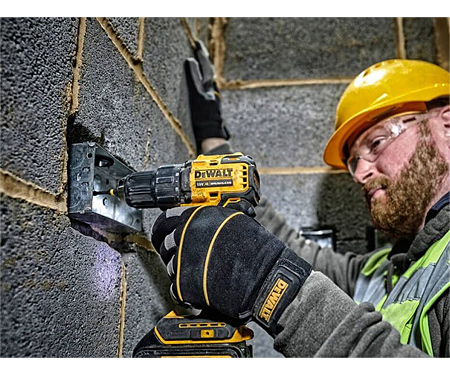 Аккумуляторная дрель-шуруповерт DeWALT DCD708NT