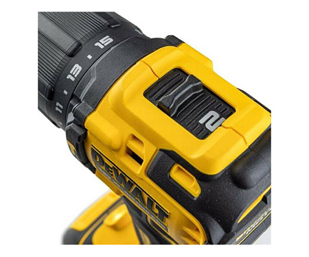 Аккумуляторная дрель-шуруповерт DeWALT DCD709P2T