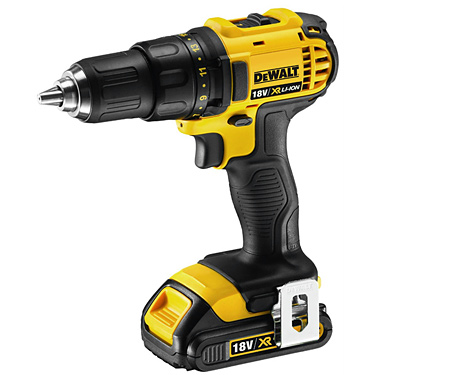 Аккумуляторная дрель-шуруповерт DeWALT DCD780C2