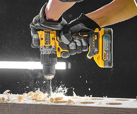 Аккумуляторная ударная дрель-шуруповерт DeWALT DCD805H2T