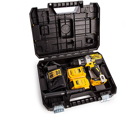 Аккумуляторная дрель-шуруповерт DeWALT DCD997P2B