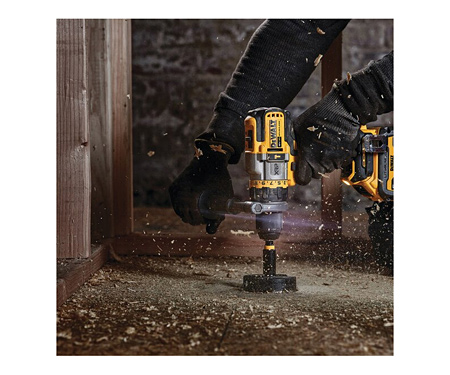 Аккумуляторная дрель-шуруповерт DeWALT DCD999NT