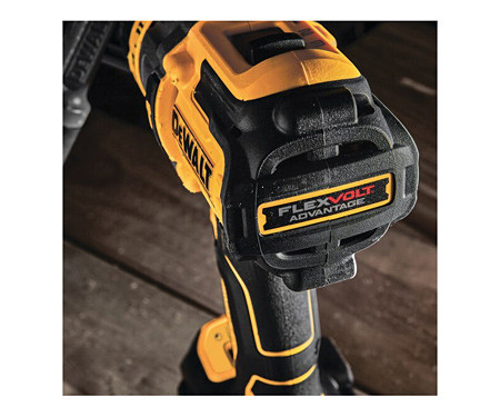 Аккумуляторная дрель-шуруповерт DeWALT DCD999T1