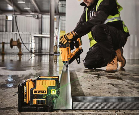 Лазер самовыравнивающийся DeWALT DCE085D1G