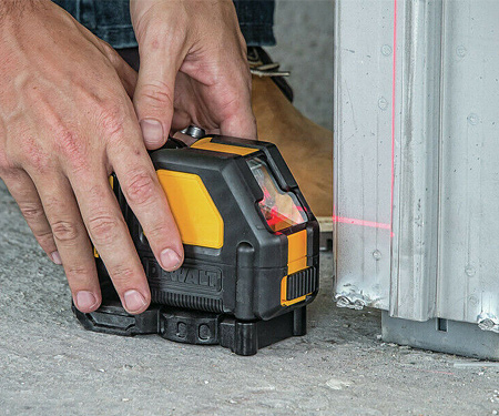 Лазер линейный DeWALT DCE088LR