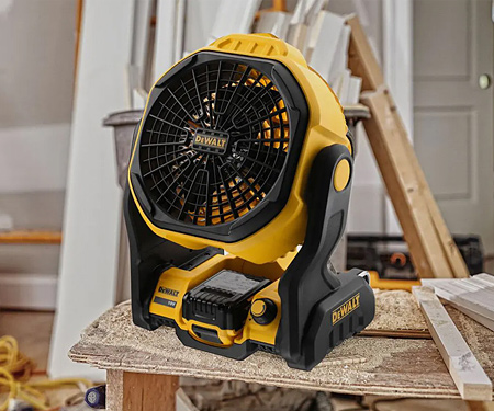 Аккумуляторный вентилятор DeWALT DCE512N