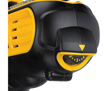 Аккумуляторный пистолет для герметика DeWALT DCE580D1