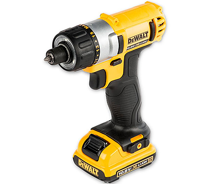 Акумуляторний шурупокрут DeWALT DCF610D2