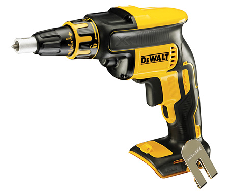 Аккумуляторный шуруповерт DeWALT DCF620NT