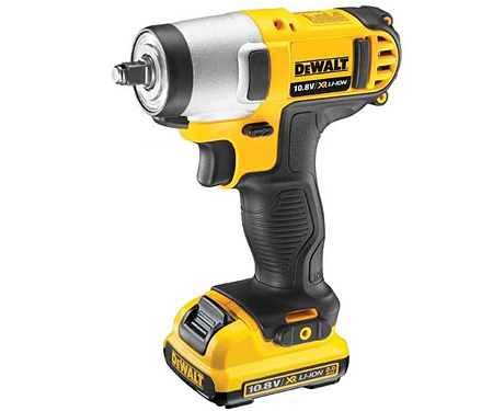 Аккумуляторный гайковерт DeWALT DCF813D2