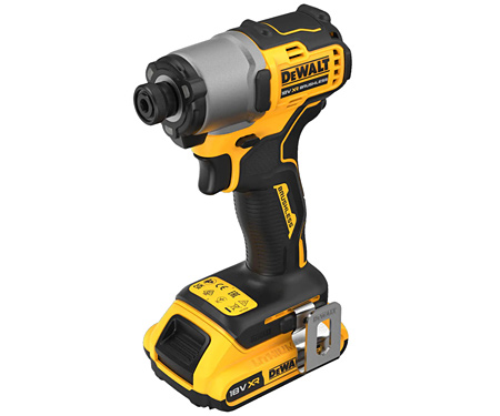 Аккумуляторный ударный шуруповерт DeWALT DCF840D2T