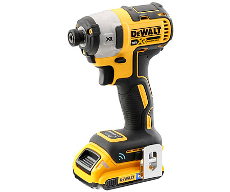 Аккумуляторный ударный шуруповерт DeWALT DCF888D2B