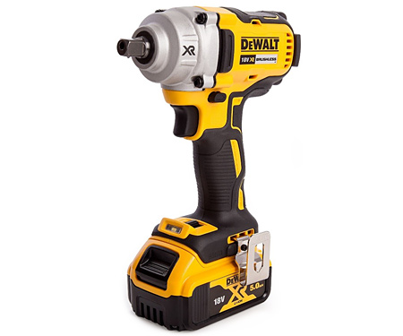 Аккумуляторный ударный гайковерт DeWALT DCF894P2