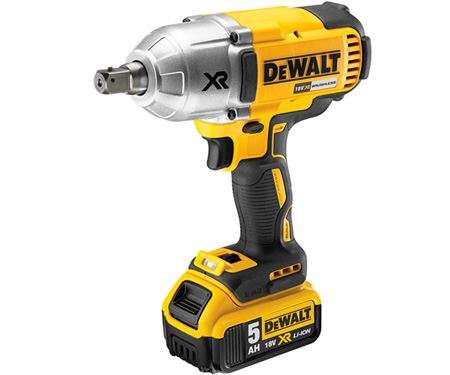 Аккумуляторный гайковерт DeWALT DCF899P2