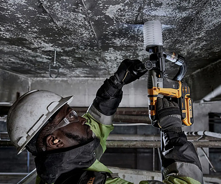 Акумуляторний перфоратор DeWALT DCH172NT