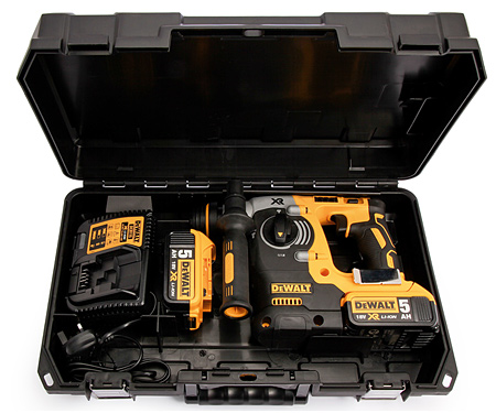 Аккумуляторный перфоратор DeWALT DCH273P2