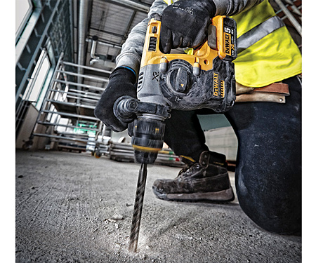 Акумуляторний перфоратор DeWALT DCH274N
