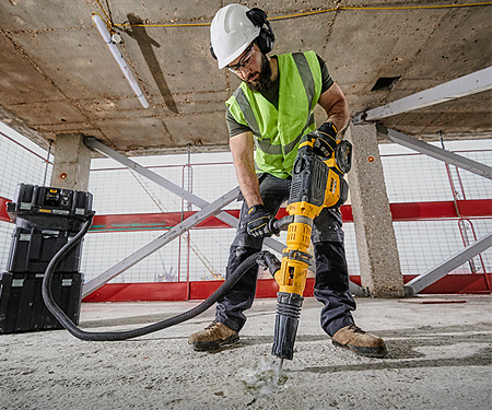 Аккумуляторный перфоратор DeWALT DCH773N