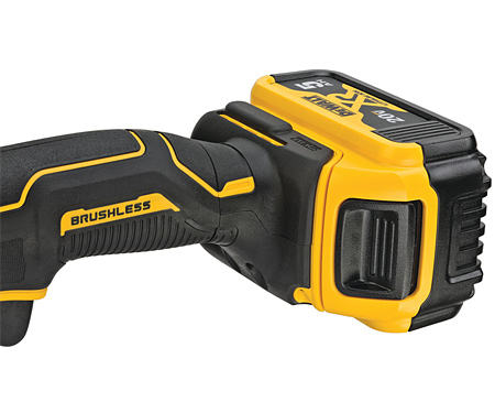 Аккумуляторная полировальная машина DeWALT DCM848P2