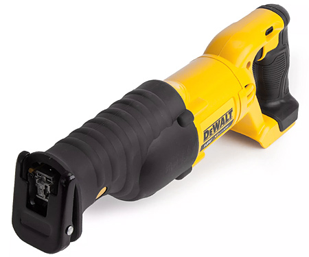 Аккумуляторная сабельная пила DeWALT DCS380N