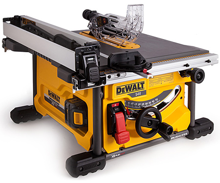 Акумуляторна циркулярна пила DeWALT DCS7485T2