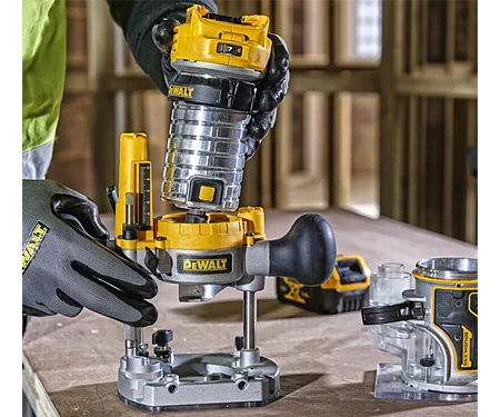 Аккумуляторный многофункциональный фрезер DeWALT DCW604N