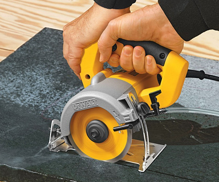 Плиткоріз DeWALT DWC410