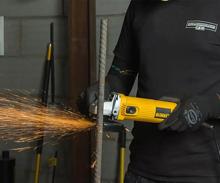 Болгарка DeWALT DWE4115