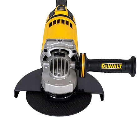 Болгарка DeWALT DWE4579