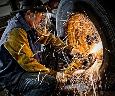 Болгарка DeWALT DWE492S