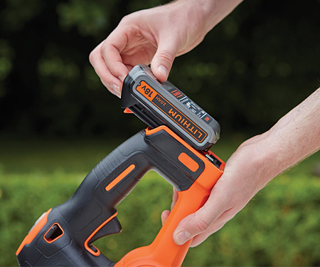 Акумуляторний кущоріз BLACK&DECKER GTC18502PC