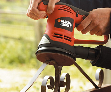 Эксцентриковая шлифмашина BLACK&DECKER KA191EK