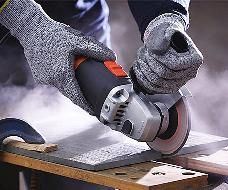 Болгарка BLACK&DECKER KG711